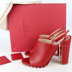 NEW VALENTINO GARAVANI Runway Rockstud Sandals